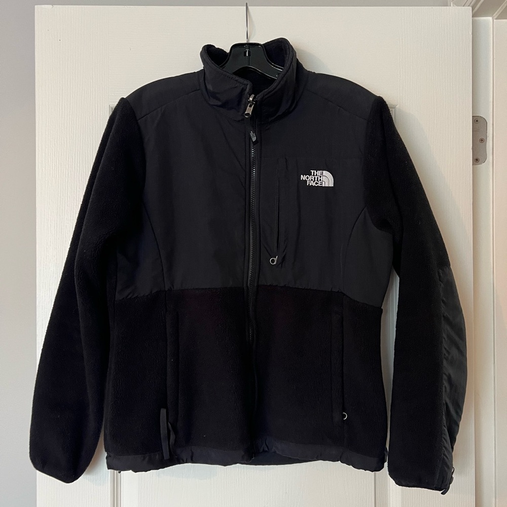 Women’s Northface Denali size Med